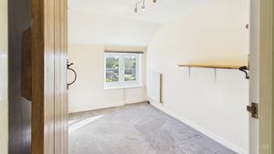 Photo 30- click for photo gallery